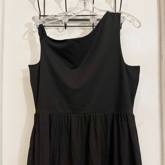 LOFT Beach Black Twist Shoulder Maxi Dress - Picture 4 of 10